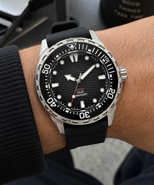 Customer photo of Men’s Solar-Powered Diver-Style Watch – 46mm Analog Watch