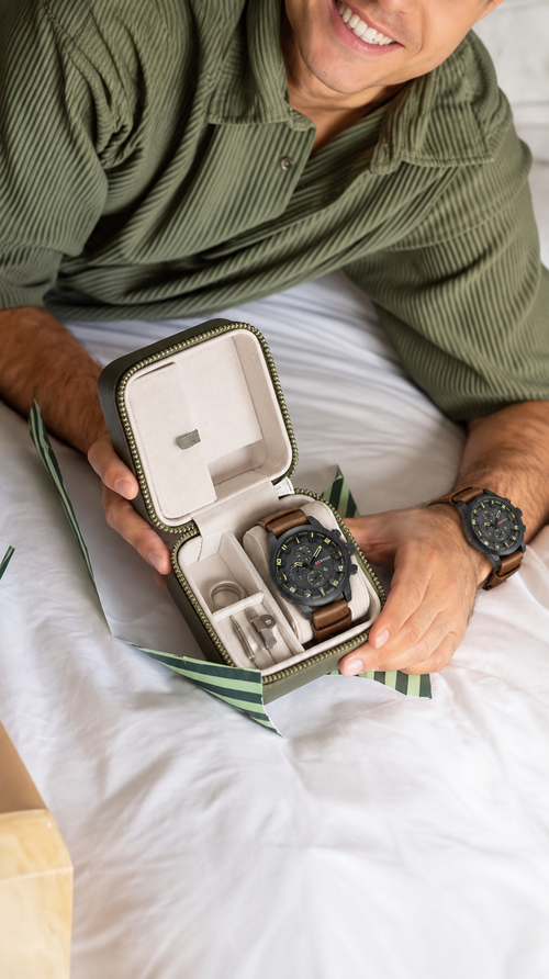 Customer photo of Benedicts Bruno – Men's Military Sports Watch