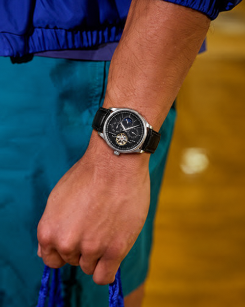 Customer photo of Benedicts Henri – Men's Leather Watch