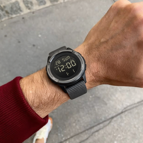 Customer photo of Benedicts Hugo – Men's 45mm Digital Field Watch