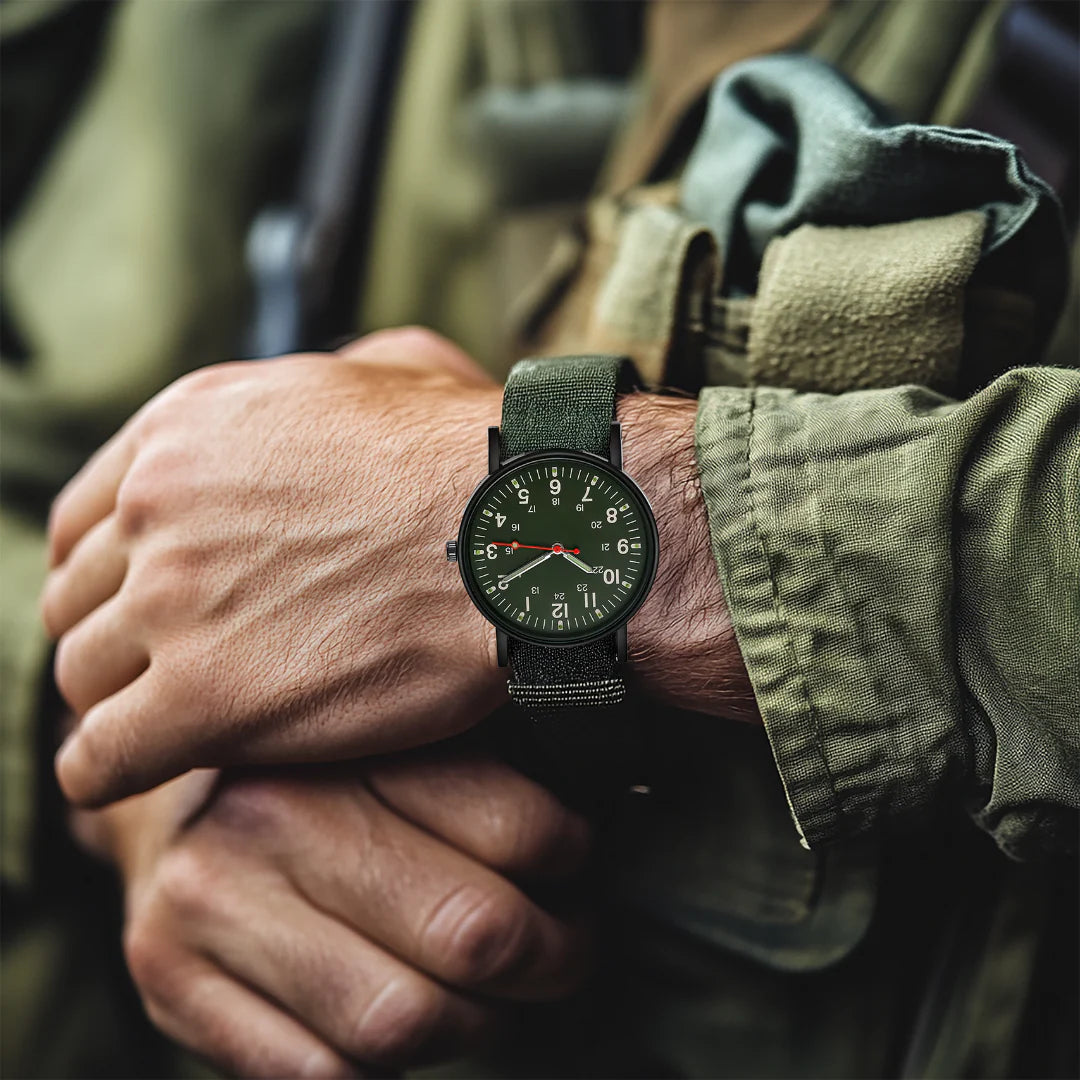 Explorer Quartz Wristwatch for Men