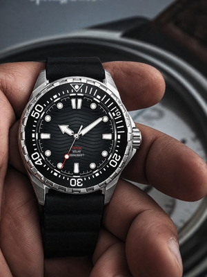 Customer photo of Benedicts Soren – Men's 46mm Solar Watch