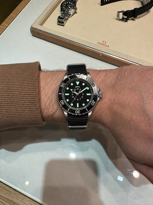 Customer photo of Benedicts Finn – Men's Field Watch