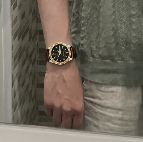 Customer photo of Benedicts Cassius – Men's Roman Day-Date Watch